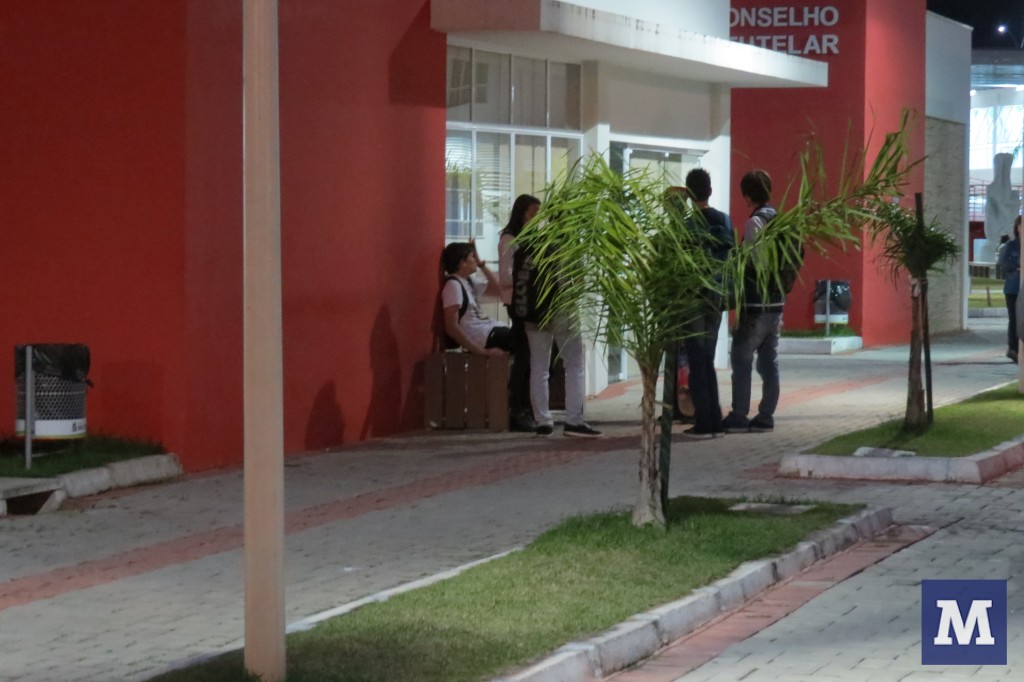 Forças de segurança afirmam que adolescentes nas praças não pertencem a gangues