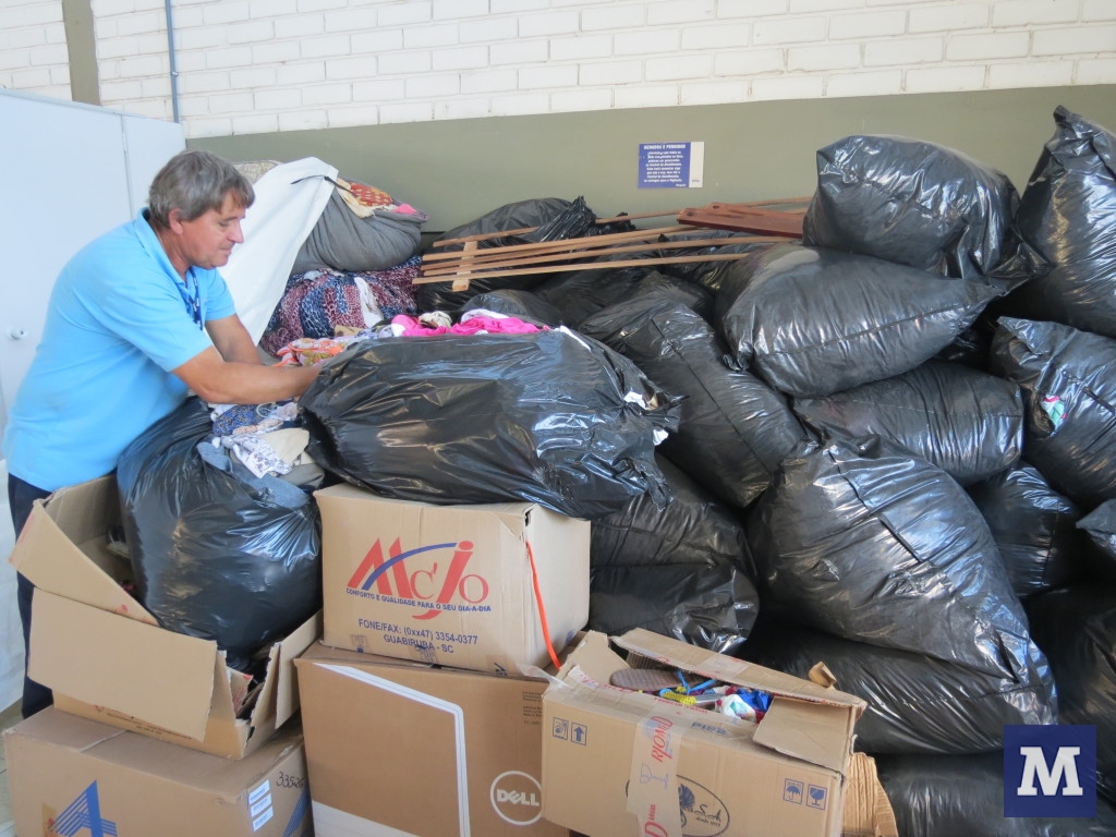 Sesc recebe donativos para as vítimas das enchentes