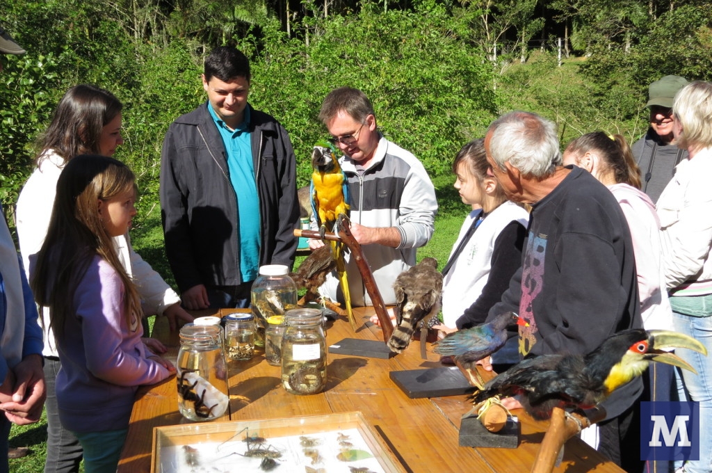 Trilha sensorial comemora semana nacional da pessoa com deficiência física