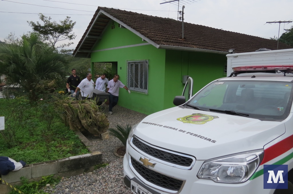 Casal de idosos encontrado morto no Steffen