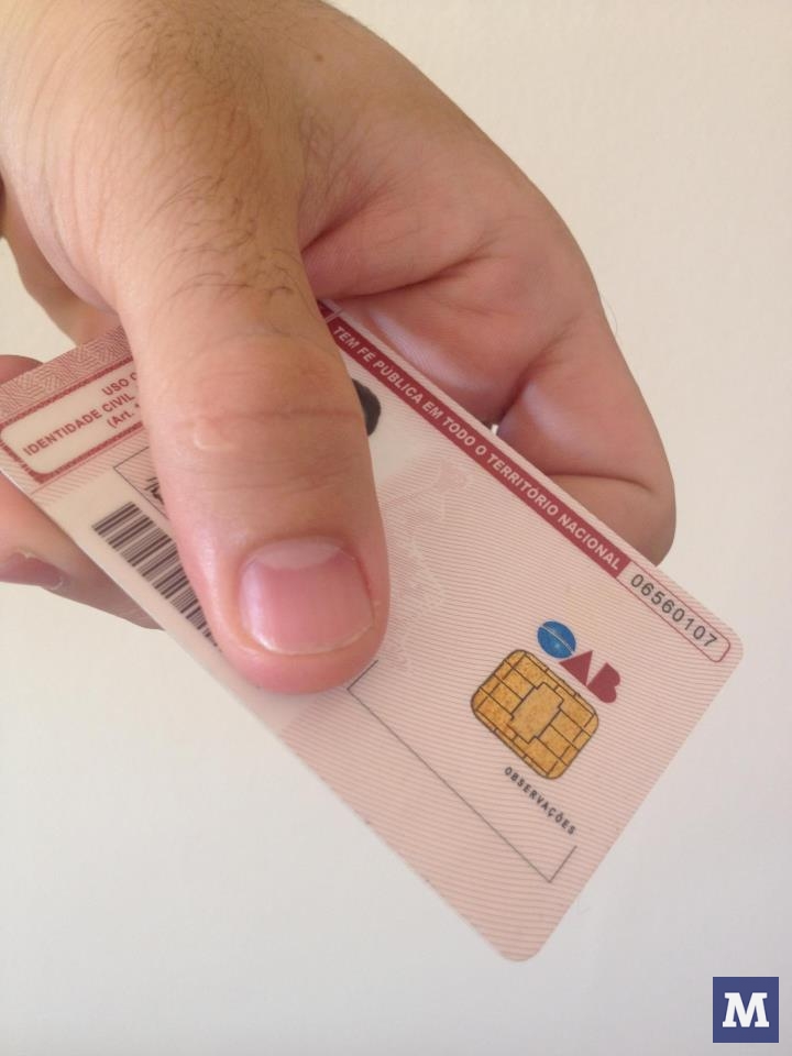 Bacharéis sem OAB poderão auxiliar advogados