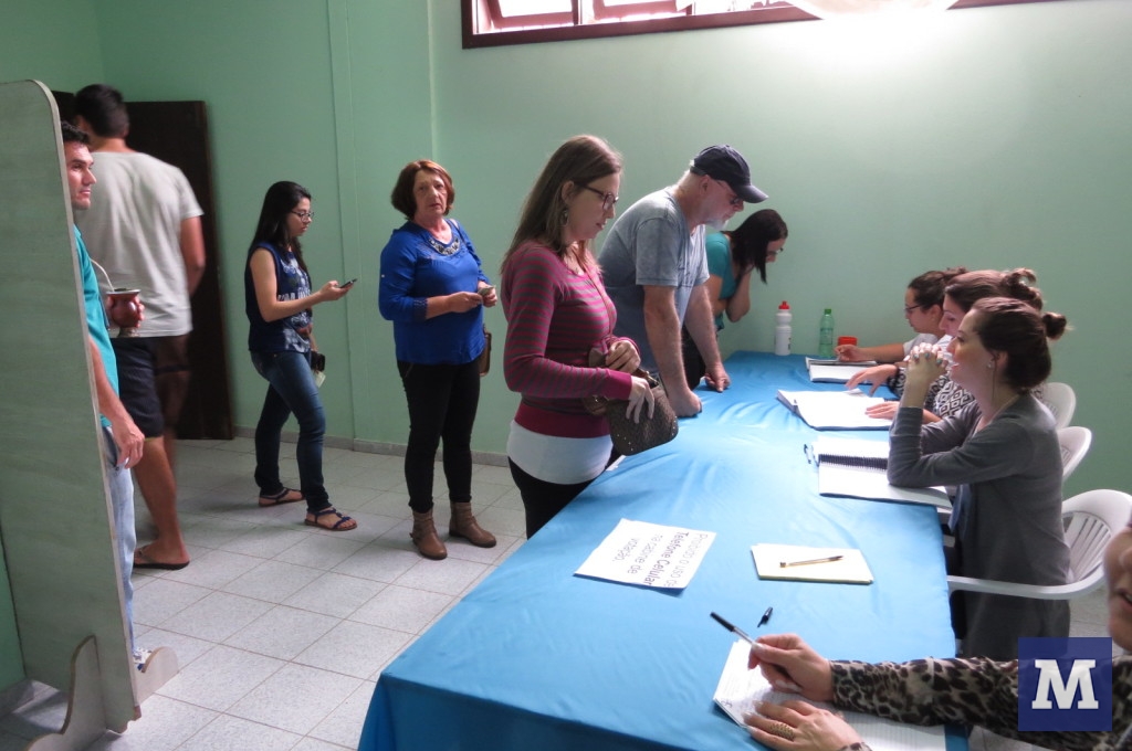 Municípios elegem conselheiros tutelares