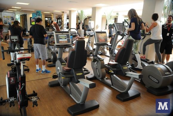 Dietas radicais não são indicadas para perder peso