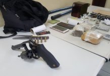 Operação policial prende cinco suspeitos de participação em homicídio em Tijucas