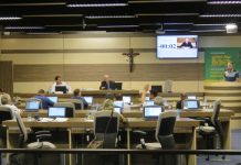 Em reviravolta, projeto que proíbe canudos plásticos em Brusque é rejeitado pelos vereadores