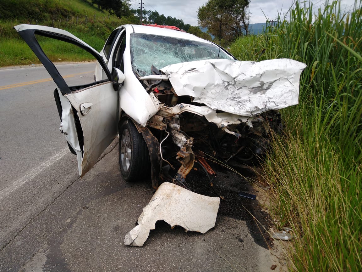 Acidente deixa jovem ferida, na Linha Batista, em Criciúma - Mais Sul