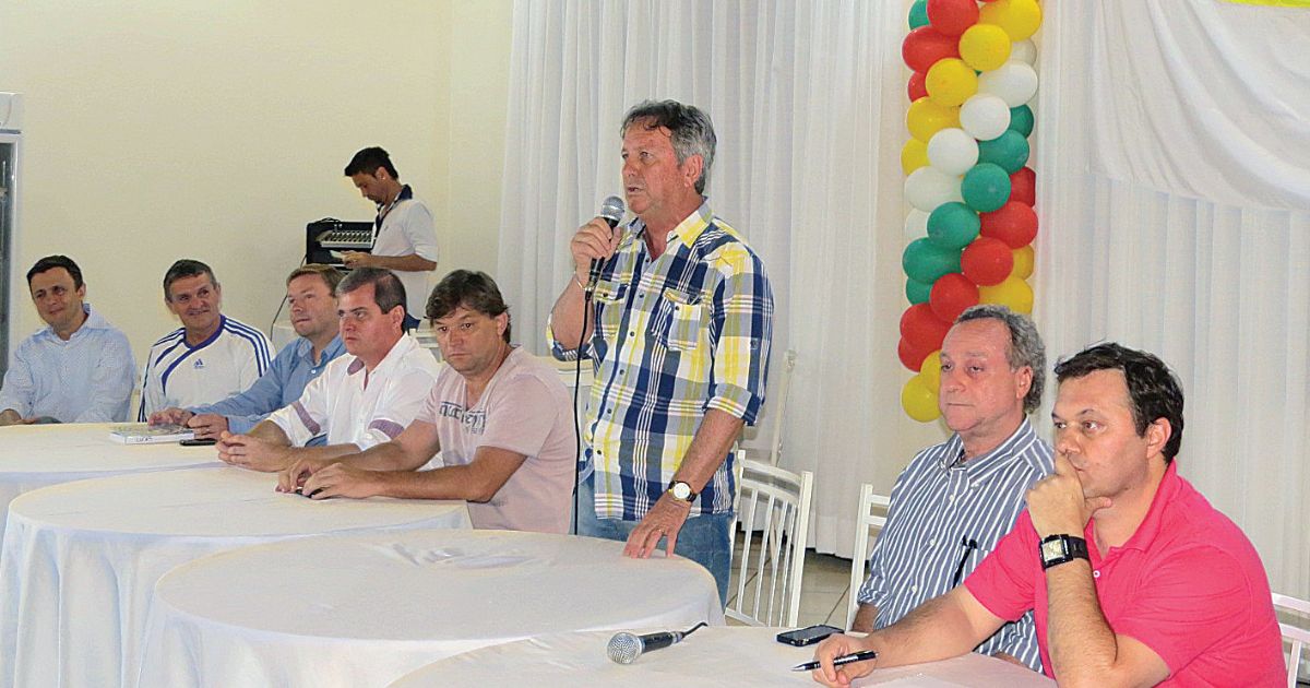 Danilo Rezini é eleito presidente Brusque 2013