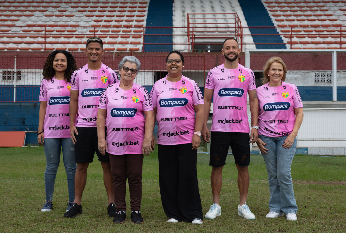 Brusque camisa outubro rosa