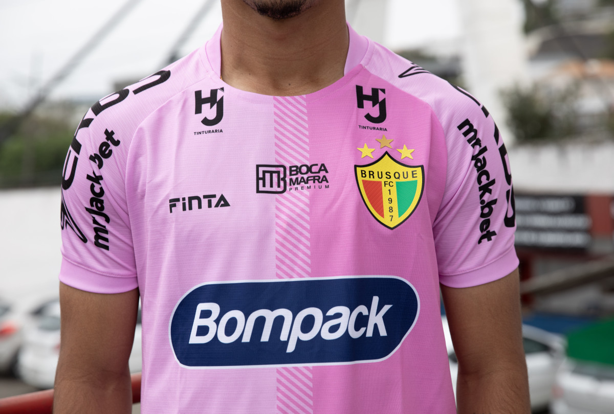 Brusque camisa outubro rosa