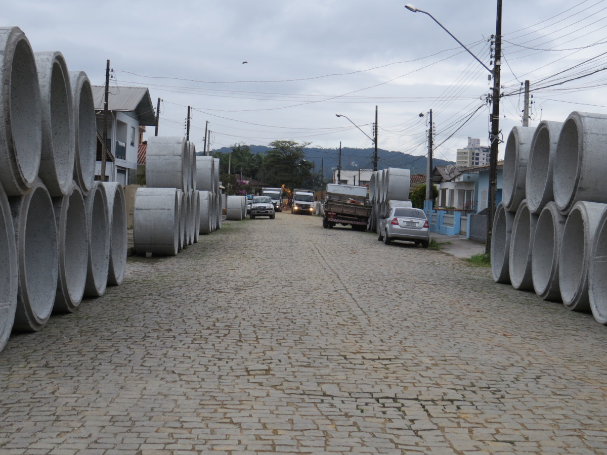 rua Alberto Heckert obras Brusque