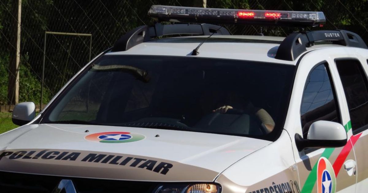 Cliente é ameaçado por mulher transexual e tem prejuízo de R$ 9,5 mil em Brusque