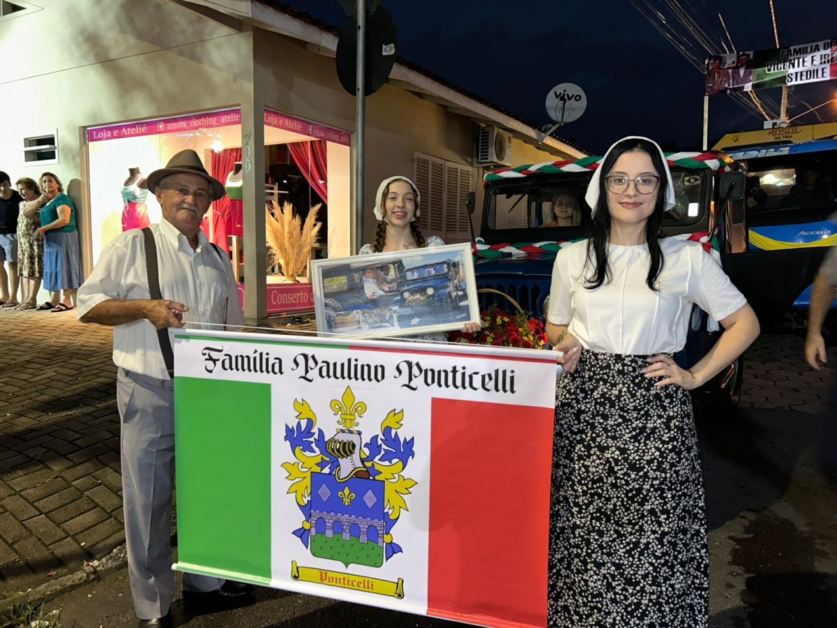 festa italiana guabiruba familia sfilata del vino