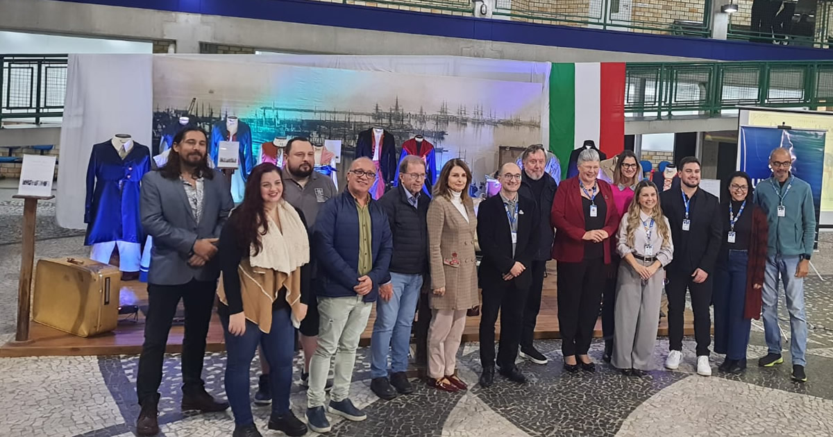 exposição roupas grande imigração italiana
