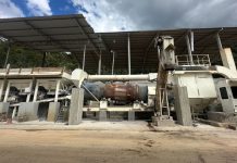 Retomada dos trabalhos da usina de asfalto de Brusque acelera pavimentações e reduz custos