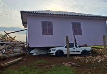 Tornado atinge pequena cidade no Oeste catarinense