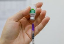 Vacina contra o HPV está disponível para jovens de 15 a 19 anos em Brusque