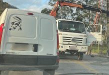 VÍDEO – Manutenção de poste atingido por carro no Rio Branco, em Brusque, causa transtornos no trânsito Rio Branco