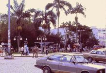 VÍDEO – Onde o Centro começou: relembre as transformações da praça Barão de Schneeburg, em Brusque Praça Barão de Schneeburg em Brusque