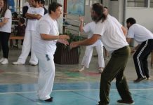 Apae Brusque celebra 25 anos de capoeira especial na entidade