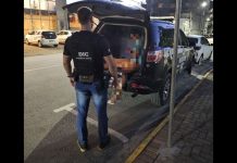Polícia Civil prende casal por tráfico em Brusque e homem danifica cela para fugir Brusque