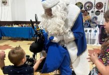 Papai Noel é atração especial na Vila Encantada em Brusque Brusque