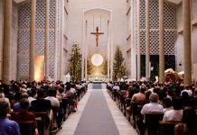 Paróquia São Luís Gonzaga celebra pela primeira vez a Missa do Galo