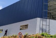 Sindicato apura causas de queda de elevador que deixou trabalhador ferido em Brusque Brusque