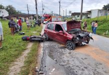 VÍDEO – Motociclista fica gravemente ferido após acidente entre quatro veículos no Rio Branco, em Brusque Brusque