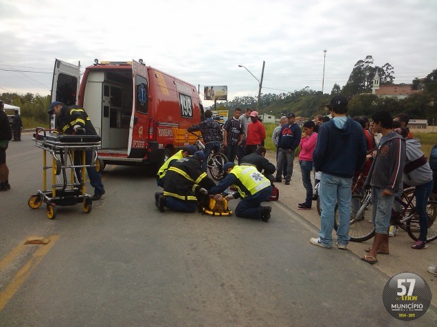 A colisão ocorreu nas proximidades da entrada do bairro Limoeiro