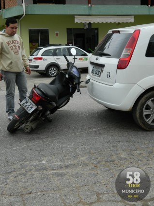 Nenhuma pessoa se feriu na colisão que ocorreu na rua Sete de Setembro