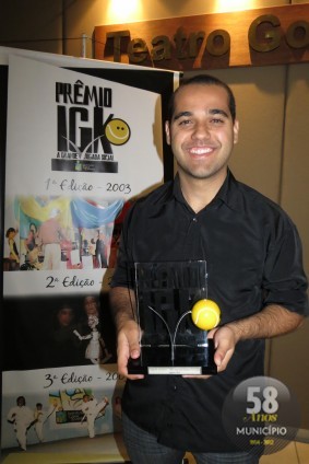 Thiago Andrade foi o vencedor na categoria Mídia Impressa com a matéria "A primeira vez não se esquece"