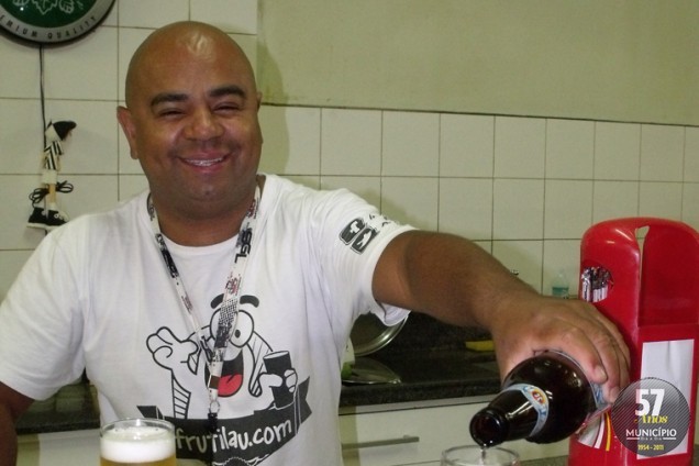 Garçom Sorriso