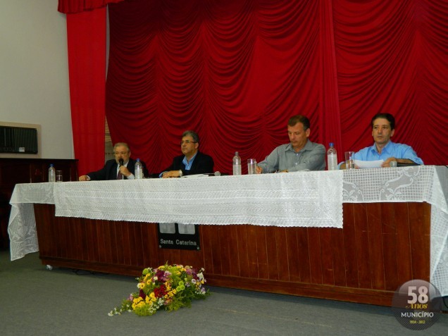 Os candidatos apresentaram suas propostas para governar Brusque a partir de 2013