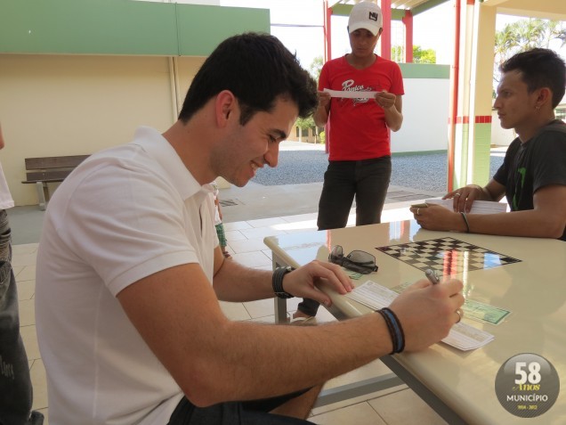 Cerca de 13% do eleitorado de Santa Catarina não votou no 1º turno das Eleições 2012