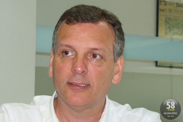 Diploma político do prefeito reeleito, Paulo Eccel, foi cassado por 4 votos a 3 em sessão ocorrida no TRE-SC