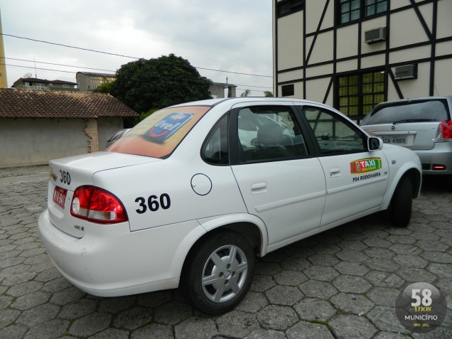 O veículo foi recuperado pela PM e devolvido ao proprietário