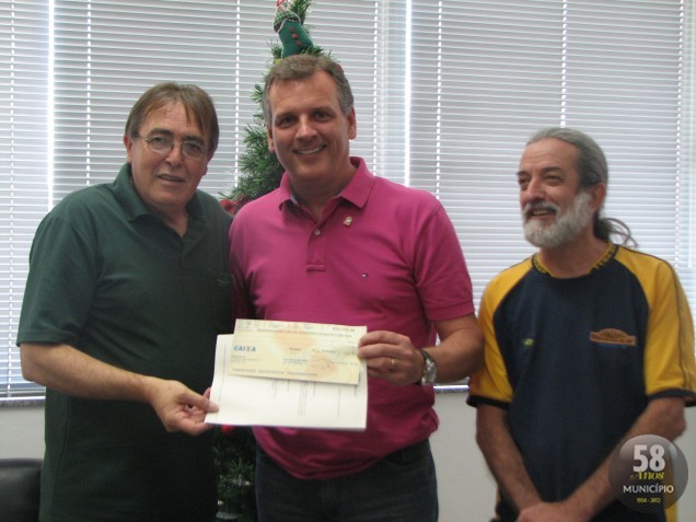 Valor e relativo à devolução do saldo das transferências recebidas, a título de suprimentos, pela Câmara durante o exercício de 2012