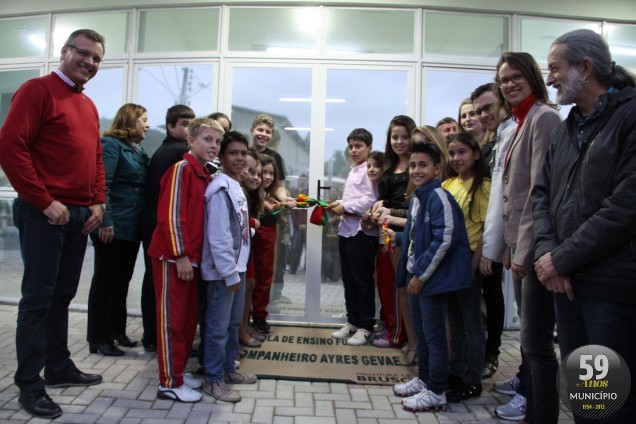 Inauguração aconteceu nesta segunda-feira, 5 de agosto, com a presença de autoridades, alunos e a comunidade