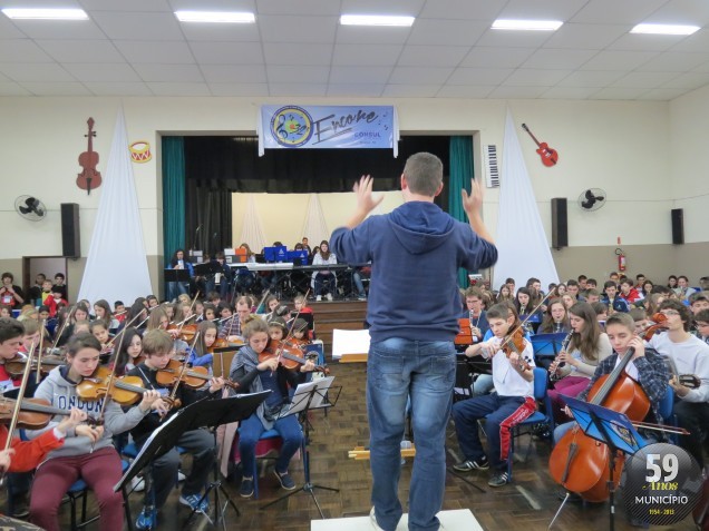 Tarde de sexta-feira, 16 de agosto, foi de ensaio