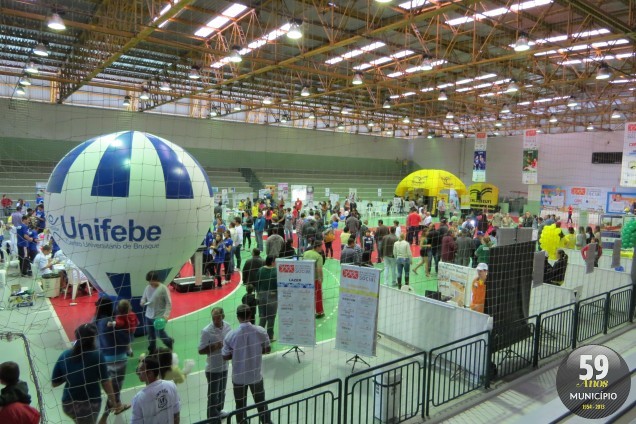 Evento aconteceu no Sesi e reuniu centenas de trabalhadores