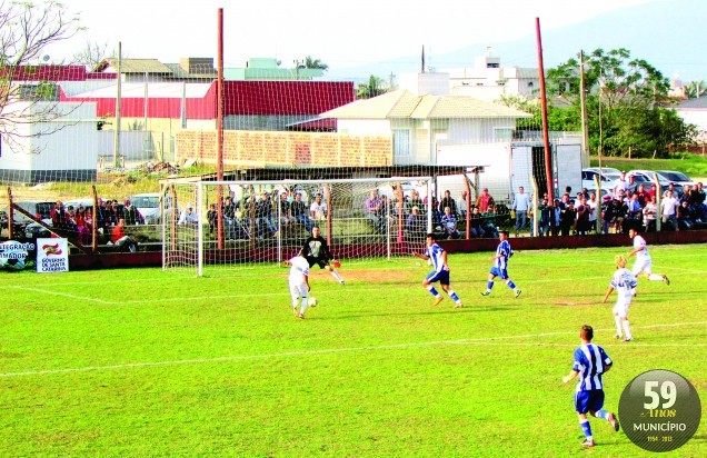 União bateu Poço Fundo por 3 a 2 e garantiu a vaga na final