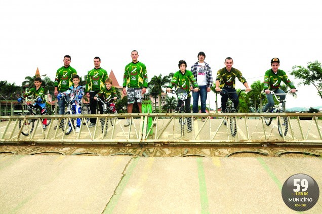 Equipe de BMX de Brusque vai em buscar de mais um título estadual
