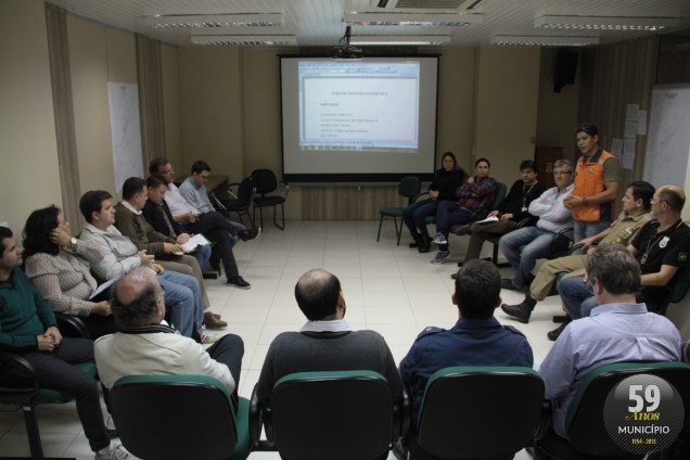Reunião aconteceu nesta segunda-feira, 23 de setembro