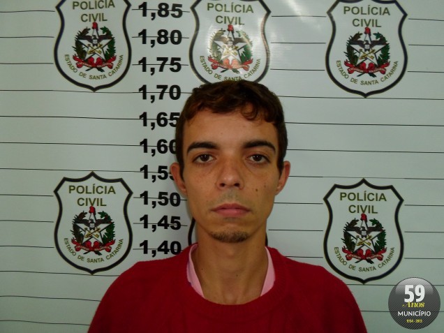 Renan Soares Zefferino foi preso ao tentar assaltar adolescente em São João Batista