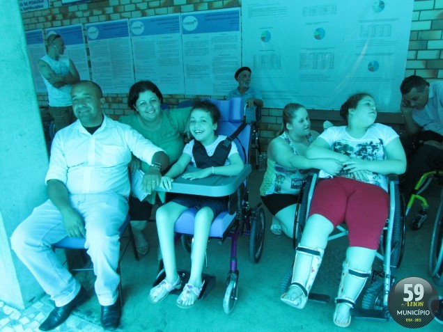 Entrega pela Fundação Nova Vida aconteceu no átrio da Unifebe