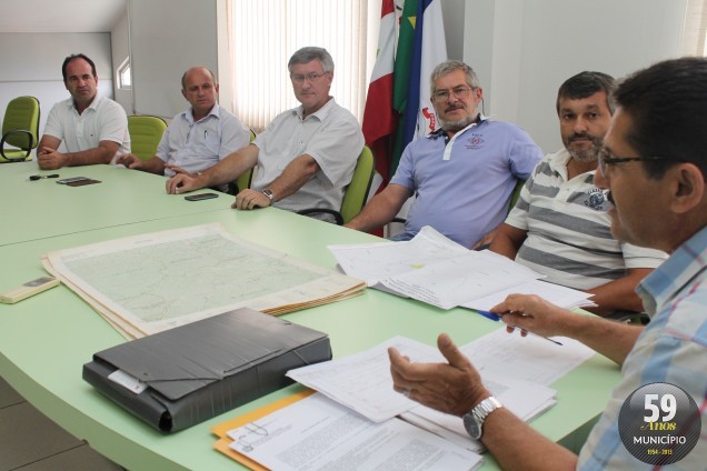 Profissionais da Secretaria de Estado de Planejamento explicou como ocorrem os procedimentos de separação de municípios