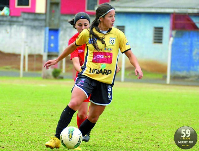 Desireé, ex-Kindermann, é um dos novos nomes do Barateiro