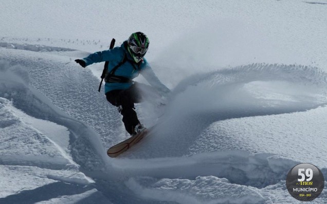 Snowboarder  Isabel Clark integra a delegação brasileira