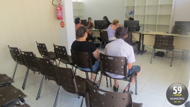 A Casa do Artesão já atendeu mais de 700 aposentados que têm direito à isenção do IPTU