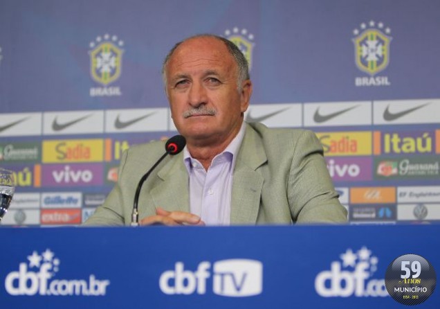 Jogadores que atuam no Brasil serão convocados nos próximos dez dias